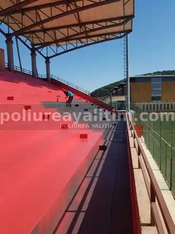 Sprey Poliürea Kaplama – Poliürea Spor Sahasi Kaplama gerçek proje görseli