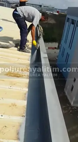 Dere Olugu Poliürea Kaplama Çatı Poliürea Yalıtımı – Dere Olugu Poliürea Kaplama gerçek proje görseli