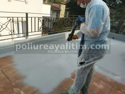 Poliürea Yalıtım – Teras Su Bariyeri Poliürea gerçek proje görseli